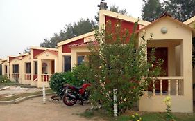 Resort Hirak Jayanti
